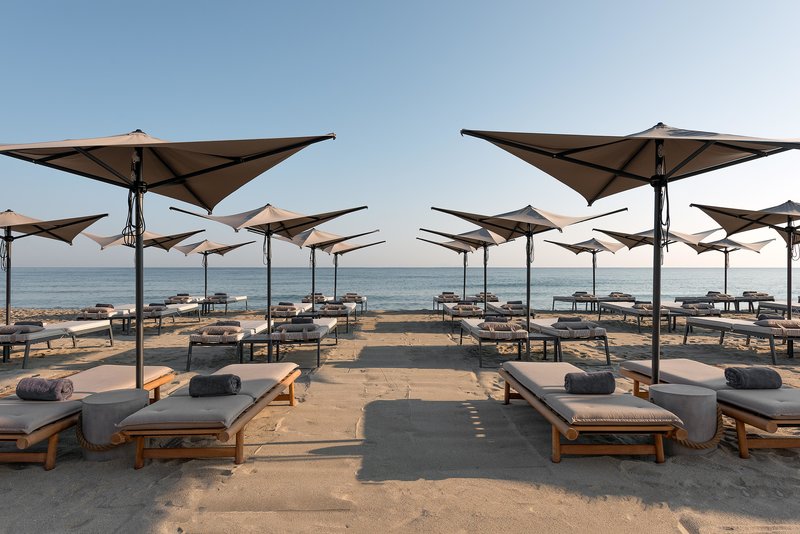 Ikones Seafront Luxury Suites 11