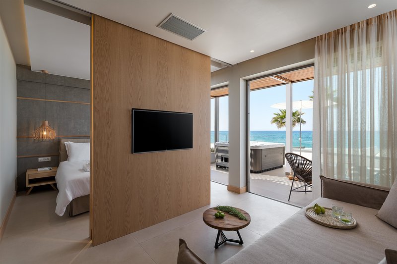 Ikones Seafront Luxury Suites 31