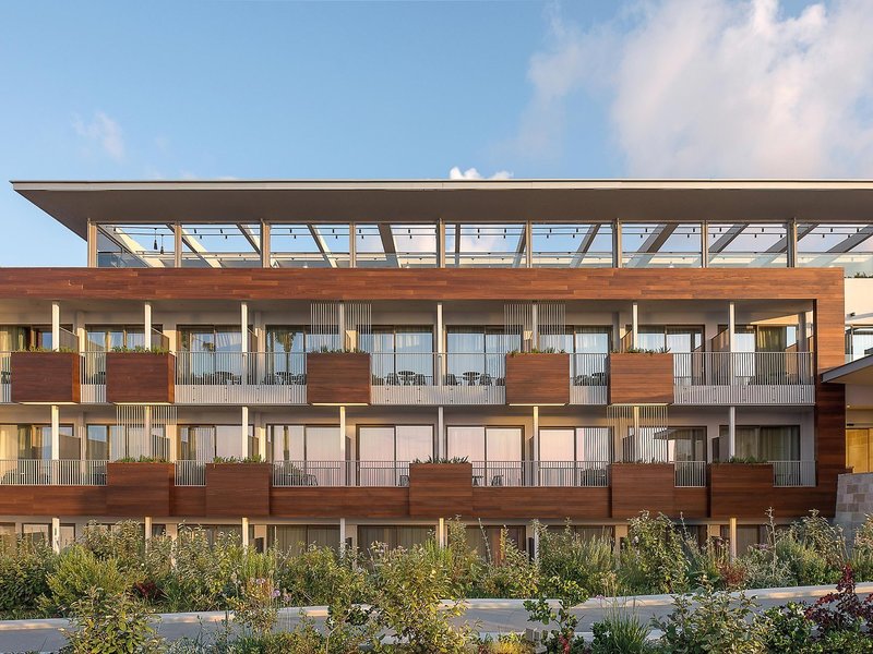 Ikones Seafront Luxury Suites 9