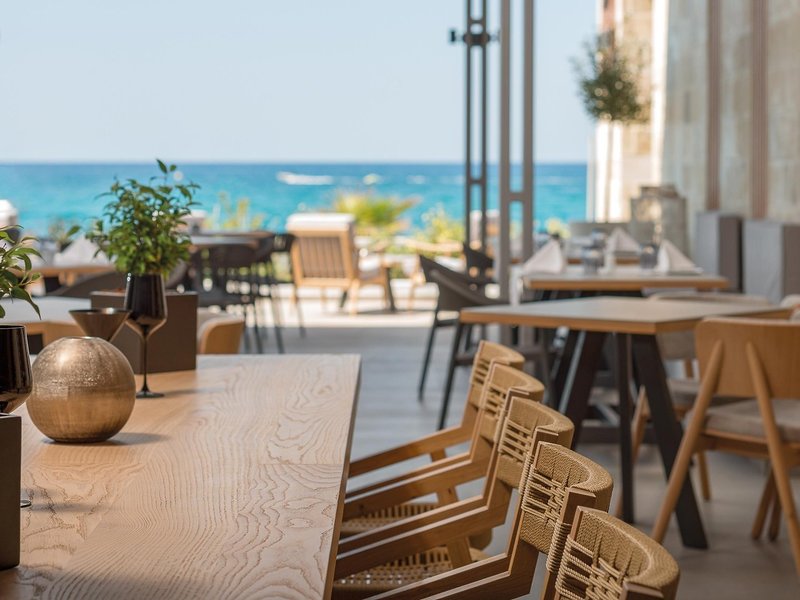 Ikones Seafront Luxury Suites 23