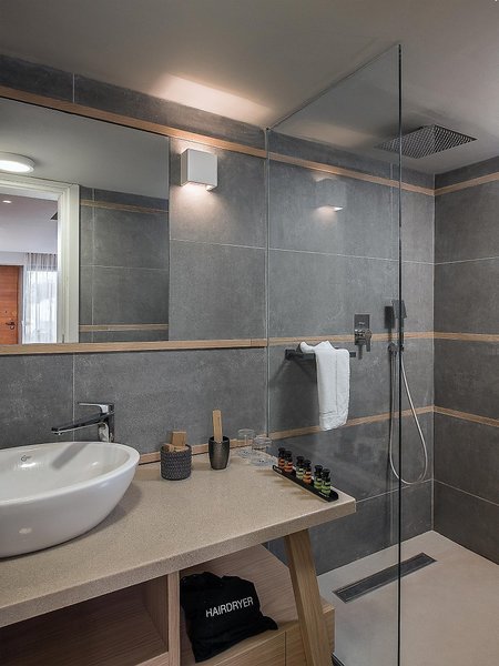 Ikones Seafront Luxury Suites 37