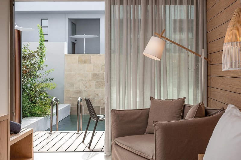 Ikones Seafront Luxury Suites 38