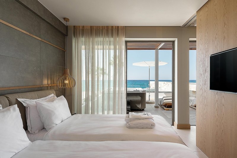 Ikones Seafront Luxury Suites 46