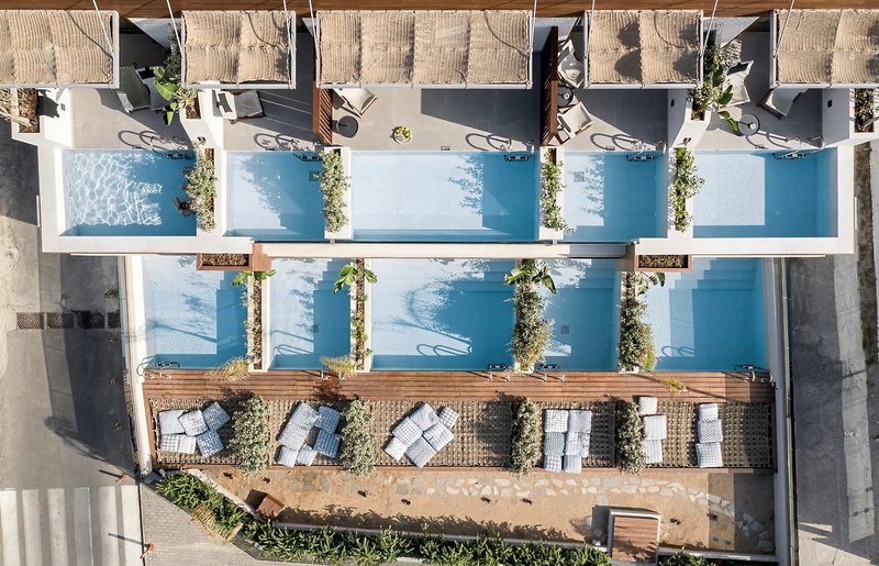 Ikones Seafront Luxury Suites 6
