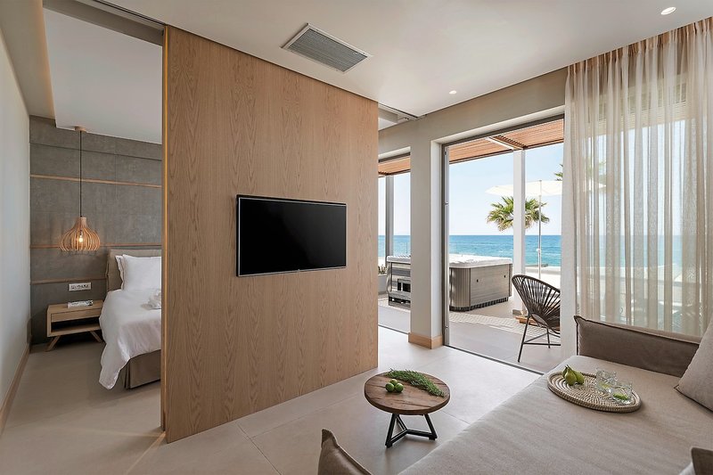 Ikones Seafront Luxury Suites 8