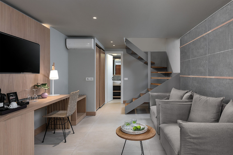 Ikones Seafront Luxury Suites 12
