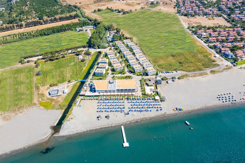 LABRANDA Lebedos Princess 16