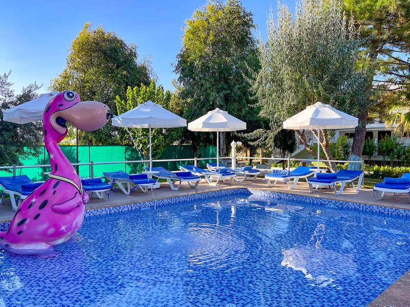 LABRANDA Lebedos Princess 33