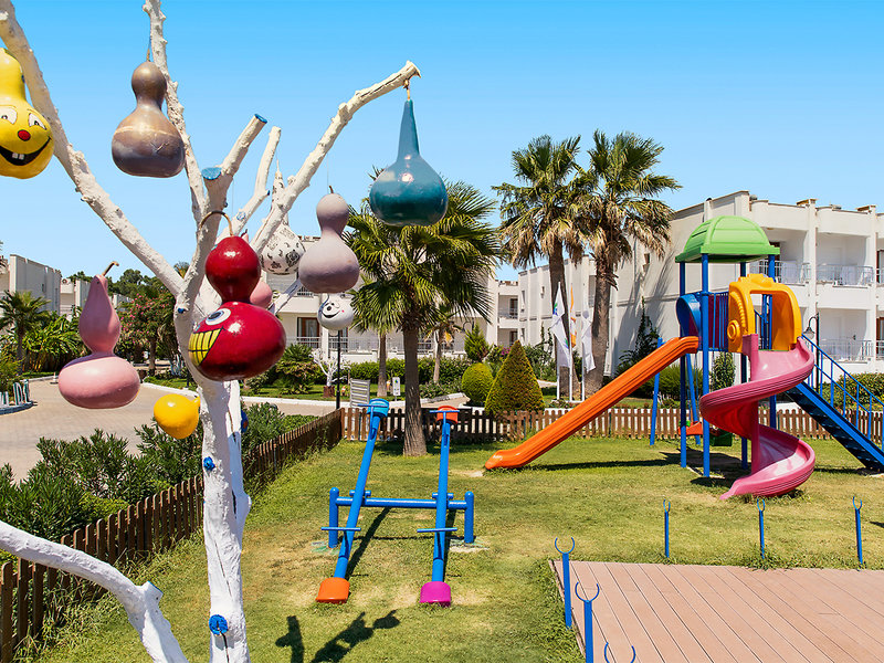 LABRANDA Lebedos Princess 9