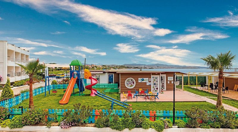 LABRANDA Lebedos Princess 14