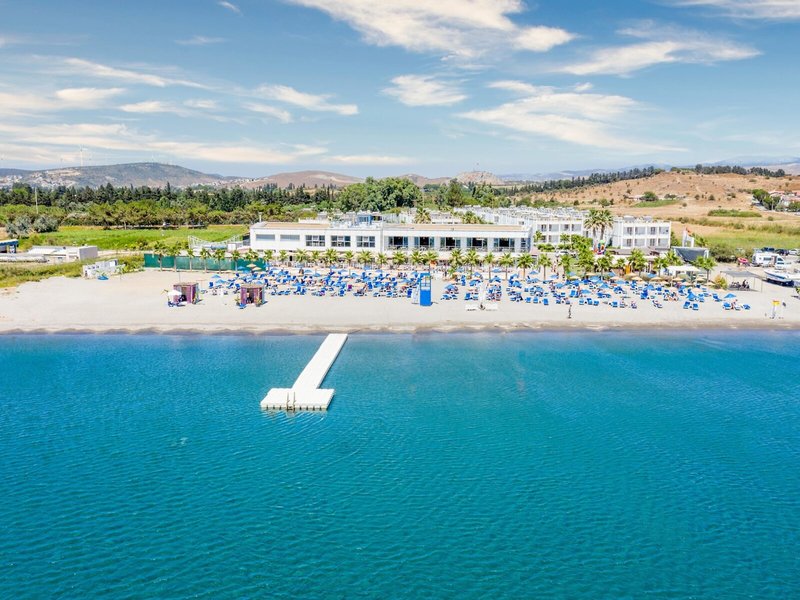 LABRANDA Lebedos Princess 2