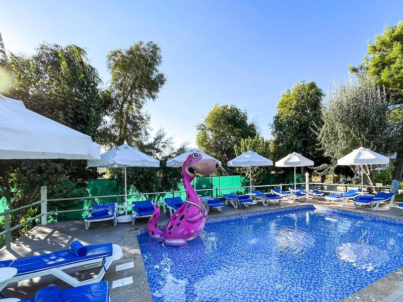 LABRANDA Lebedos Princess 14