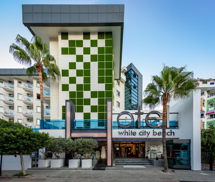 White City Beach Hotel 21
