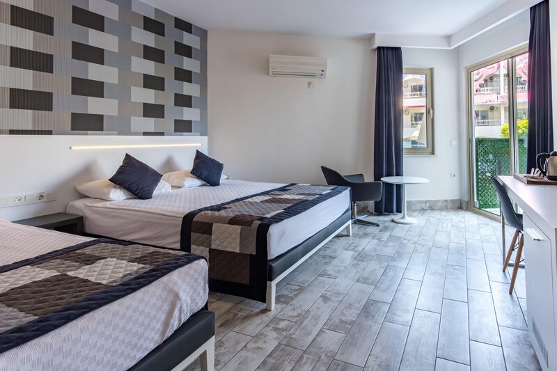 White City Beach Hotel 27
