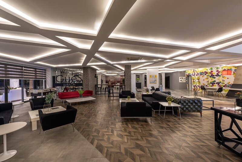 White City Beach Hotel 31