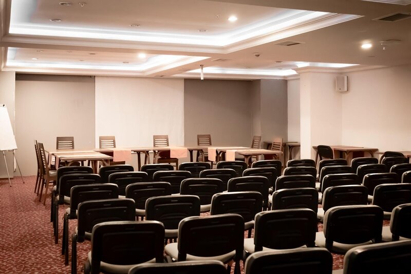 White City Beach Hotel 37
