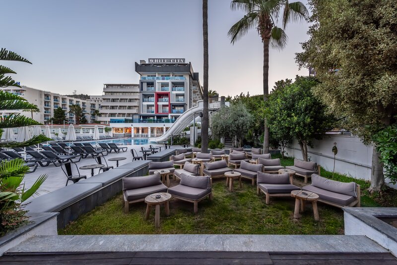 White City Beach Hotel 42