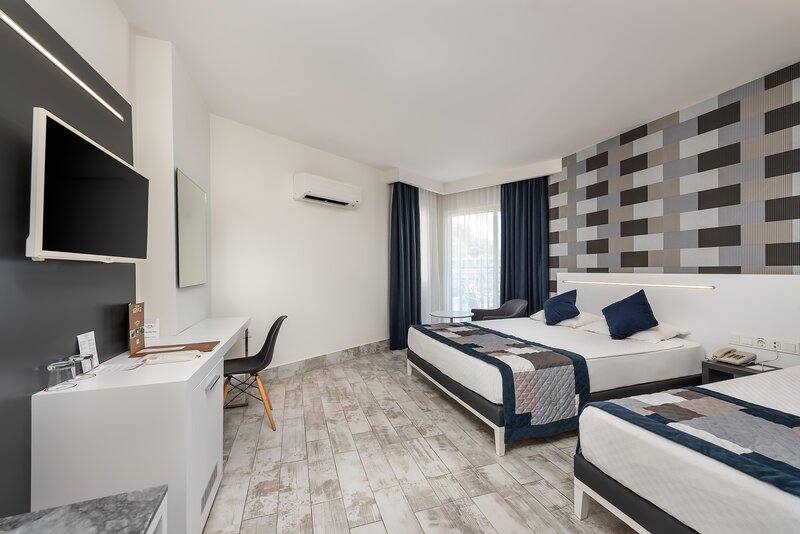 White City Beach Hotel 79
