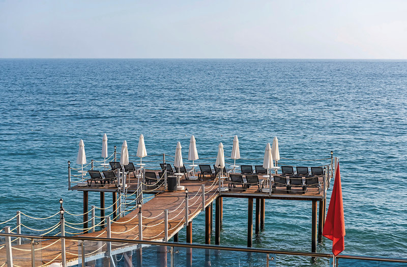 White City Beach Hotel 15