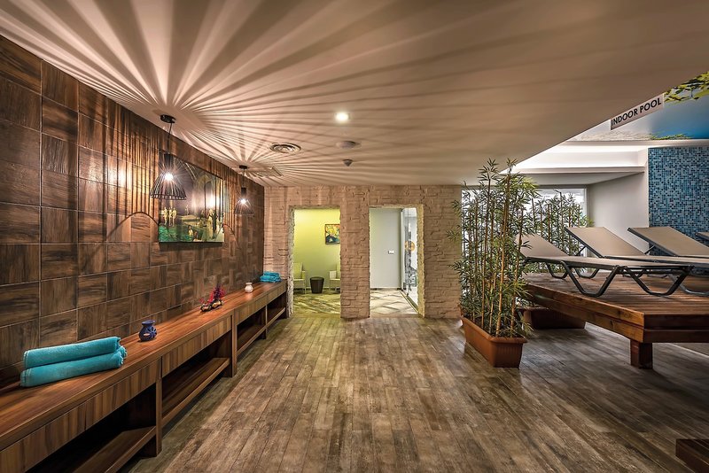 White City Beach Hotel 24