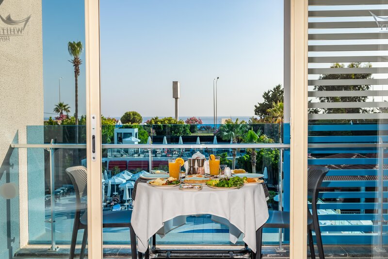 White City Beach Hotel 29