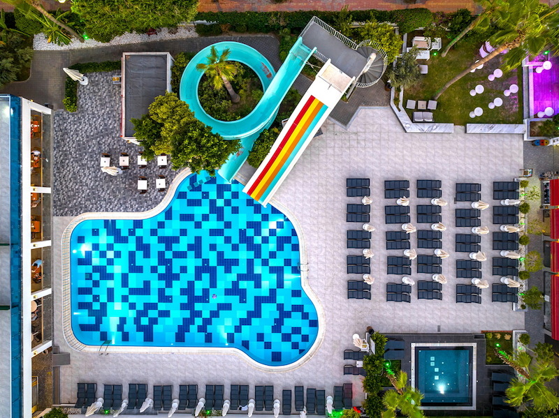 White City Beach Hotel 93