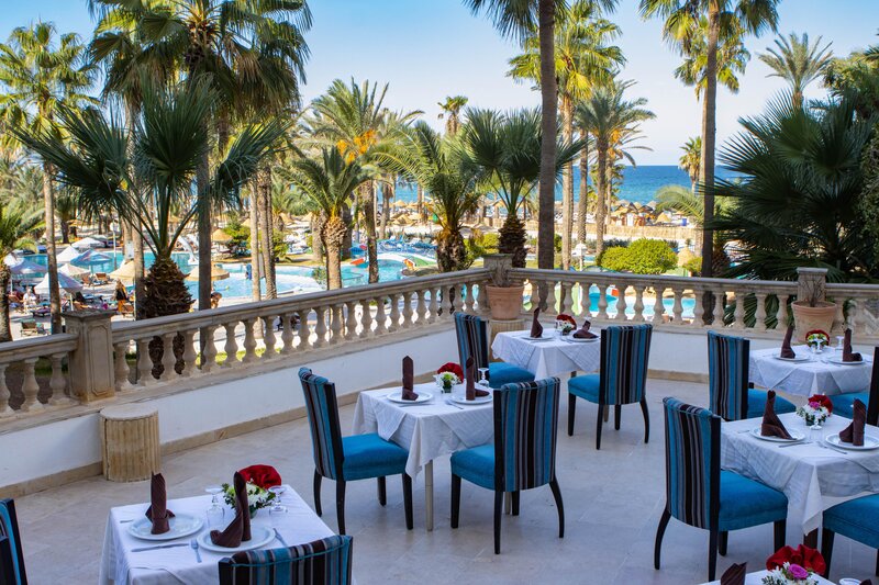 Riadh Palms 8