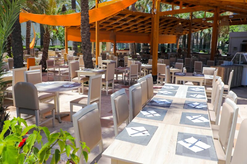 Riadh Palms 85