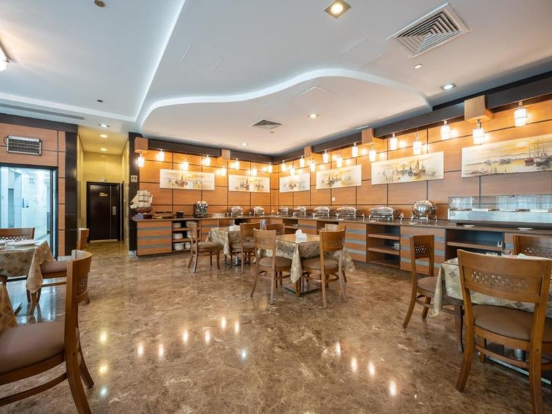 BlueBay Black Stone Hotel 4