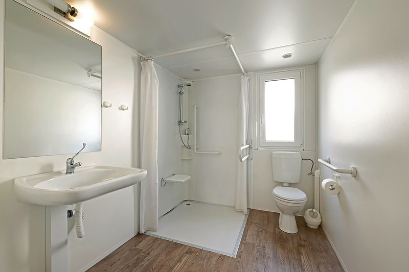 Camping Classe 33 - Bathroom Example