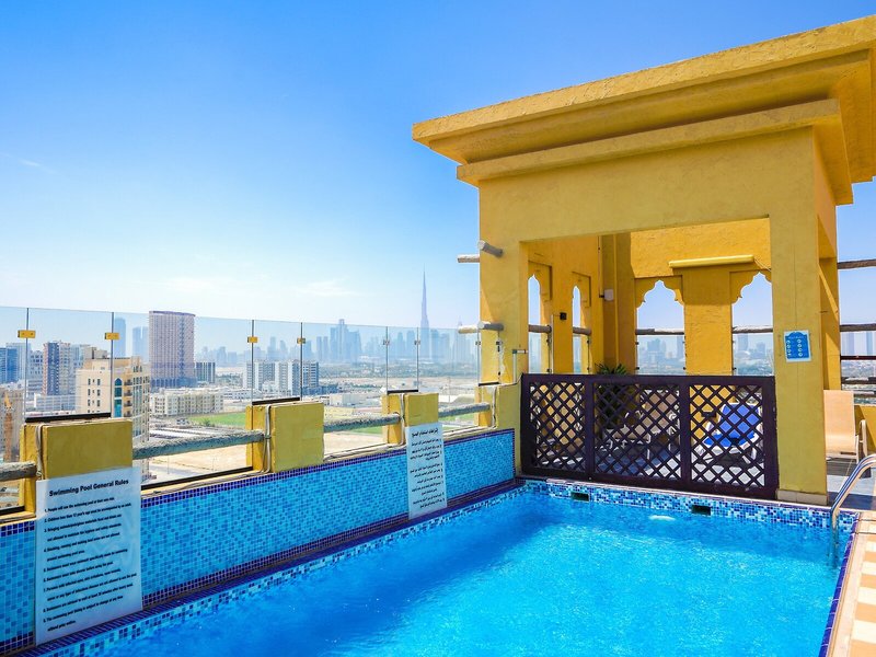 Reflections Hotel 4 - Outdoor Pool