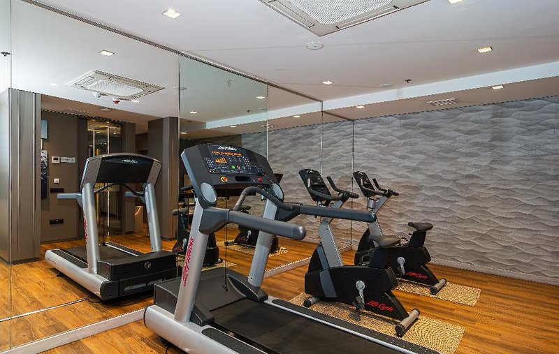 AC Colon Valencia 5 - Sports and leisure