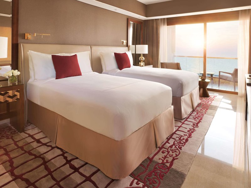 Fairmont Ajman 8