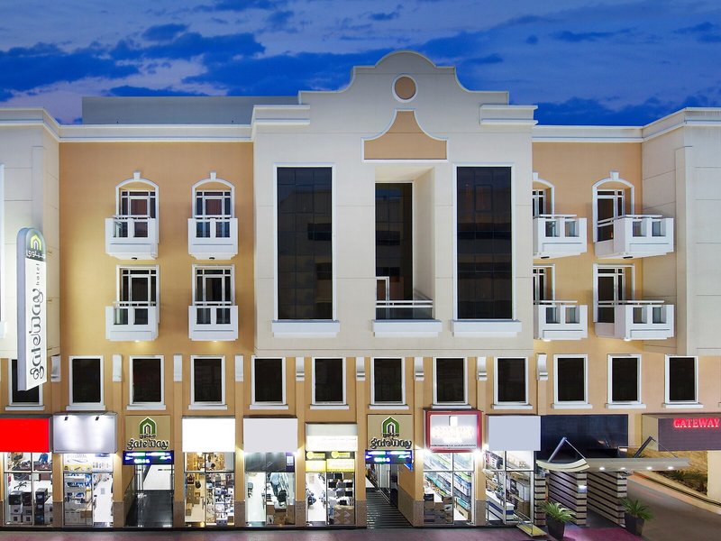 Gateway Hotel 1