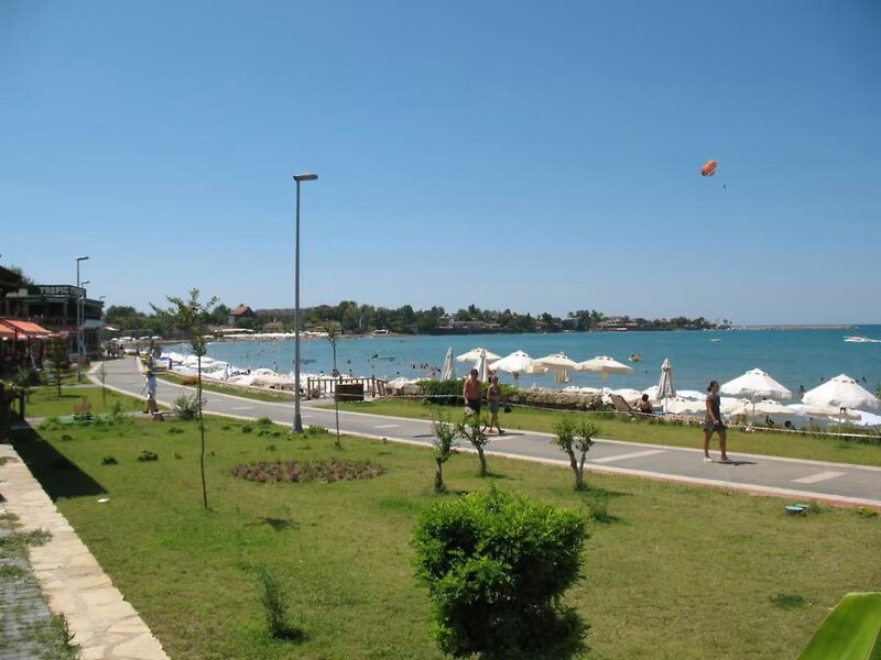 Nova Beach 16