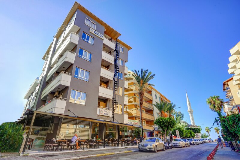 Miss Cleopatra Hotel 1