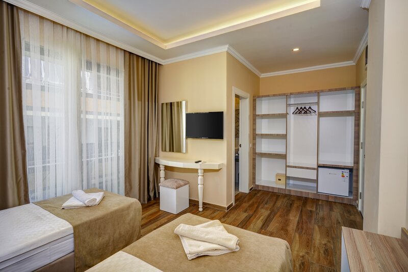 Miss Cleopatra Hotel 14