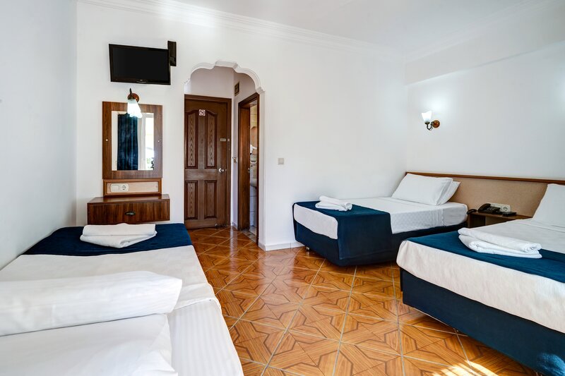 Miss Cleopatra Hotel 16