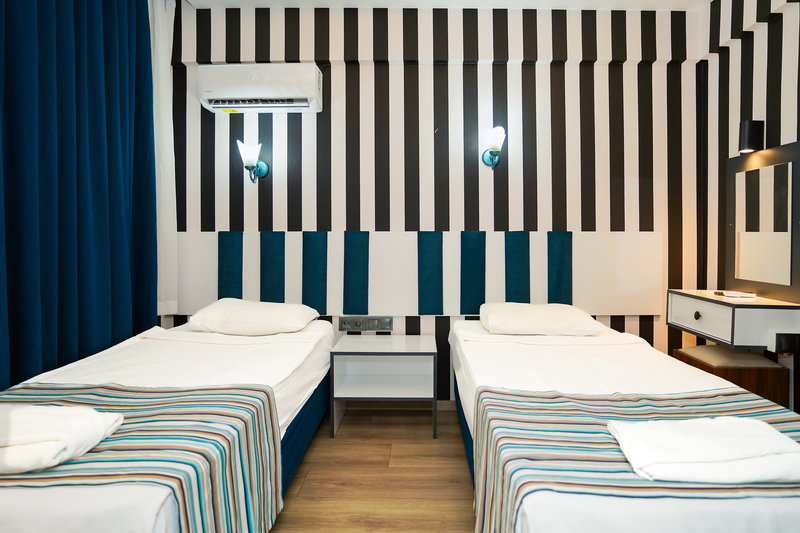 Miss Cleopatra Hotel 12