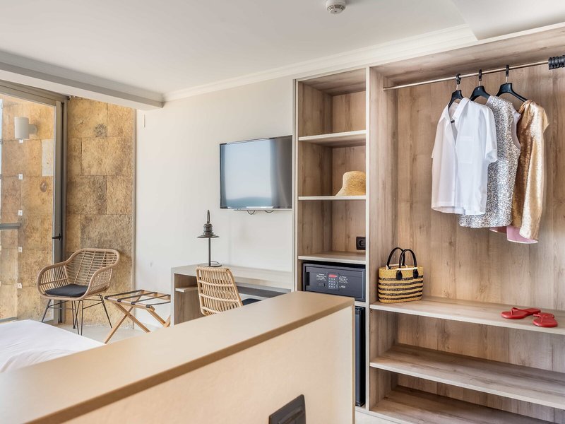 Metropol 42