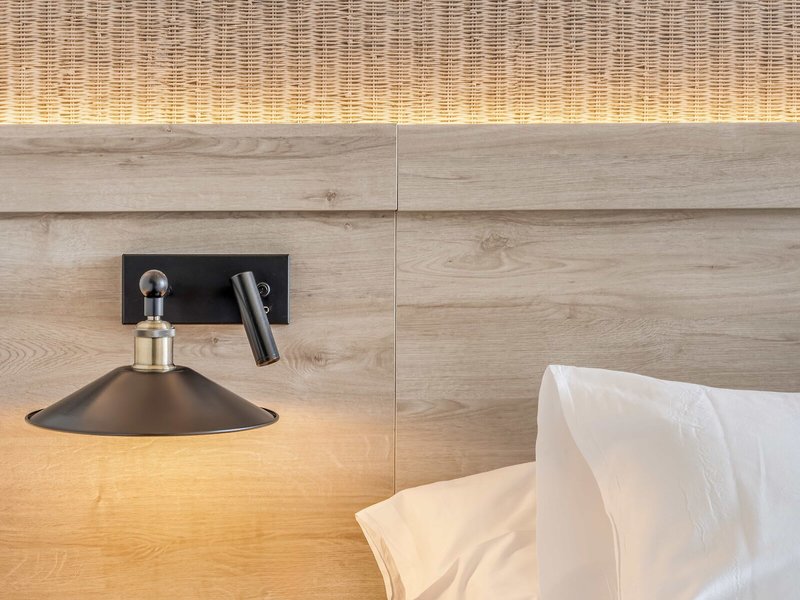 Metropol 44