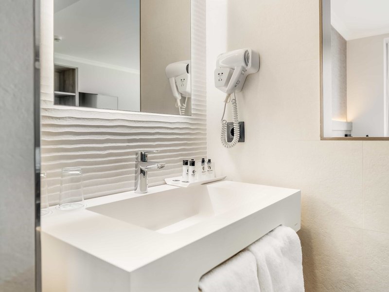 Metropol 46