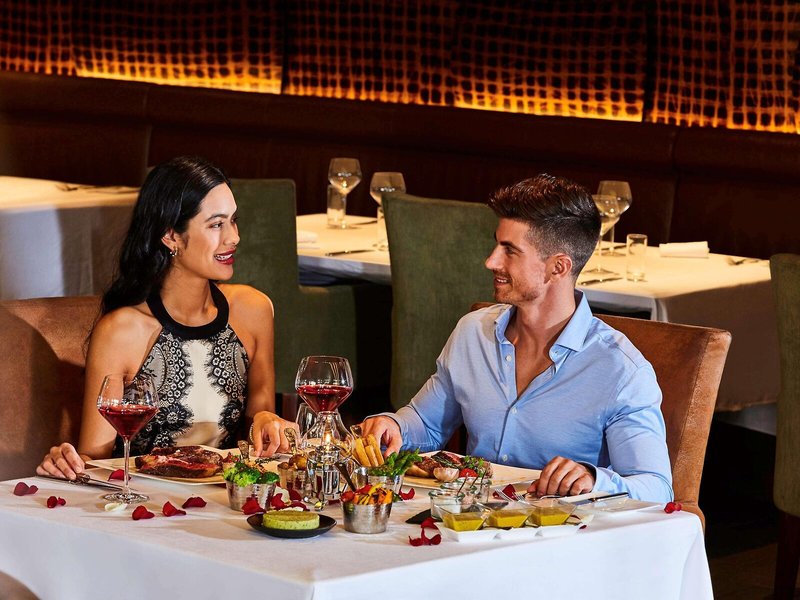 Sofitel Dubai The Palm Luxury Apartments 30 - Restaurant