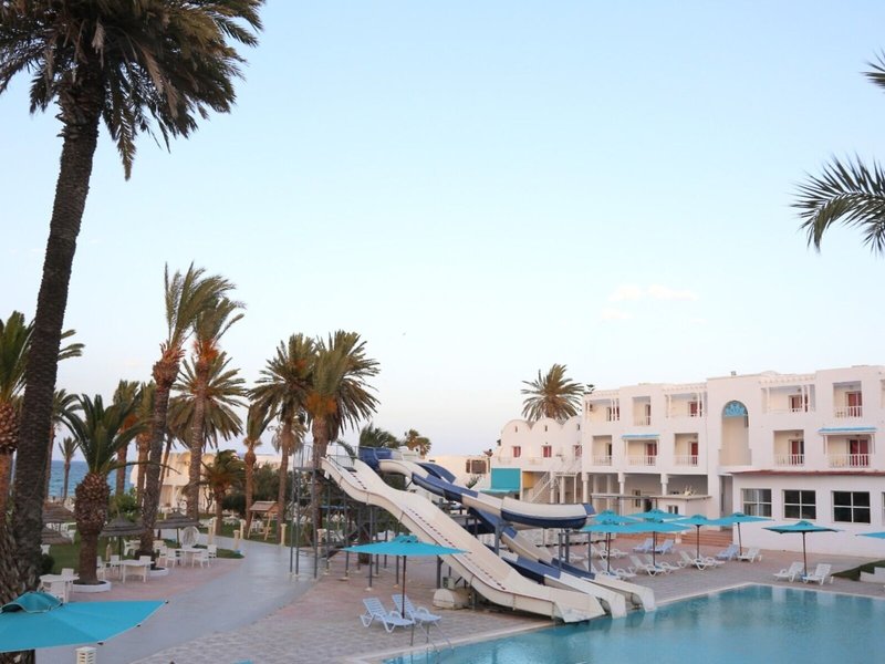 Cosmos Tergui Club 9