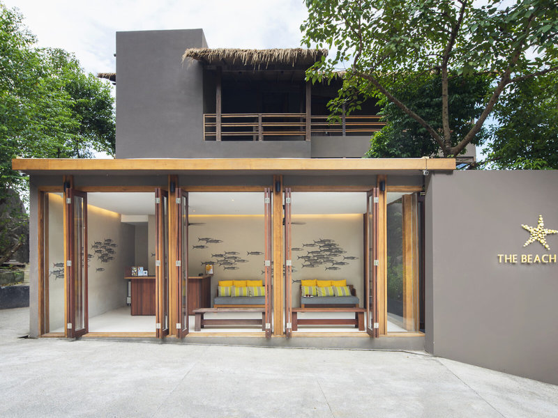 The Beach Club Haad Tien 12