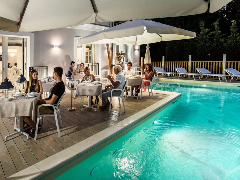 Rimini Suite Hotel 7 - Outdoor Pool