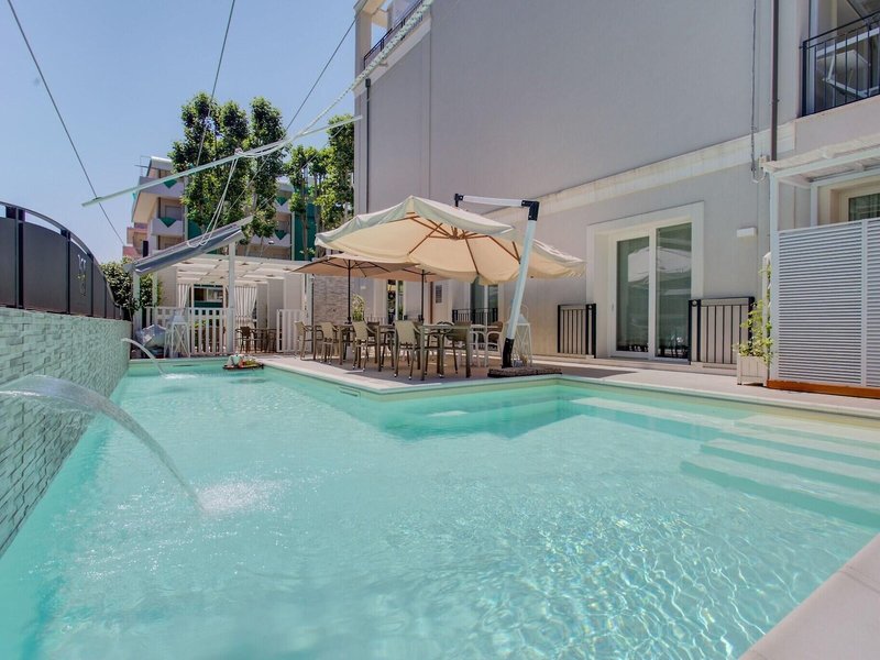 Rimini Suite Hotel 11 - Outdoor Pool