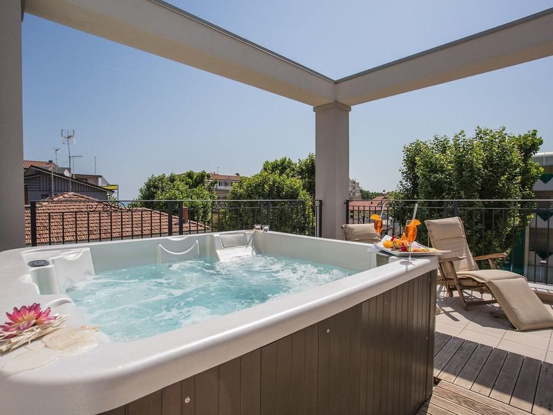 Rimini Suite Hotel 14 - Outdoor Pool