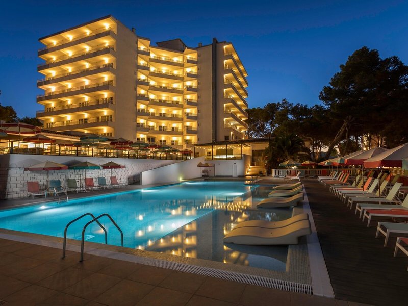 Room Mate Olivia 25 - Outdoor Pool