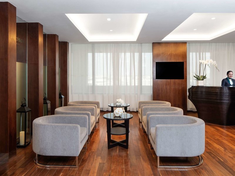 Pullman Dubai Creek City Centre Residences 8